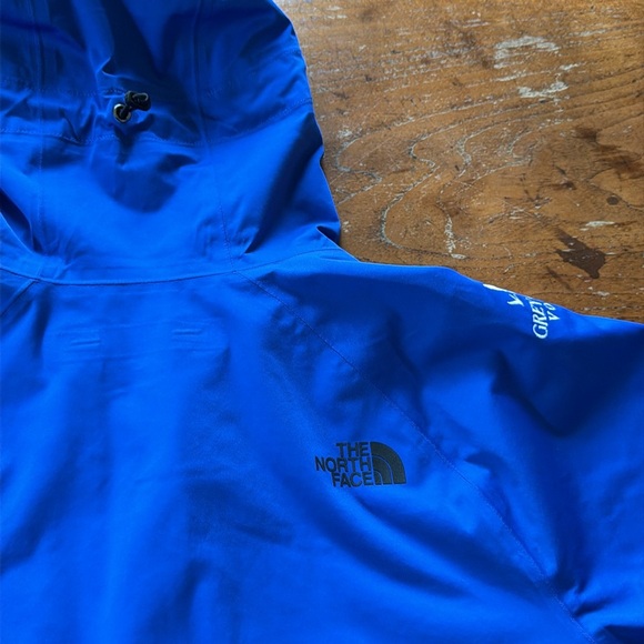 North Face shell - Picture 4 of 6